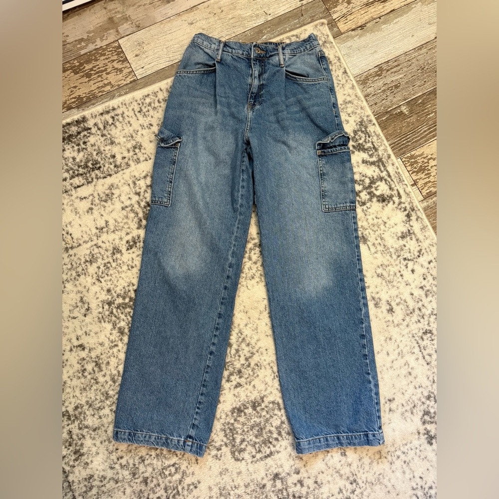 Forever 21 Cargo Jeans Small
